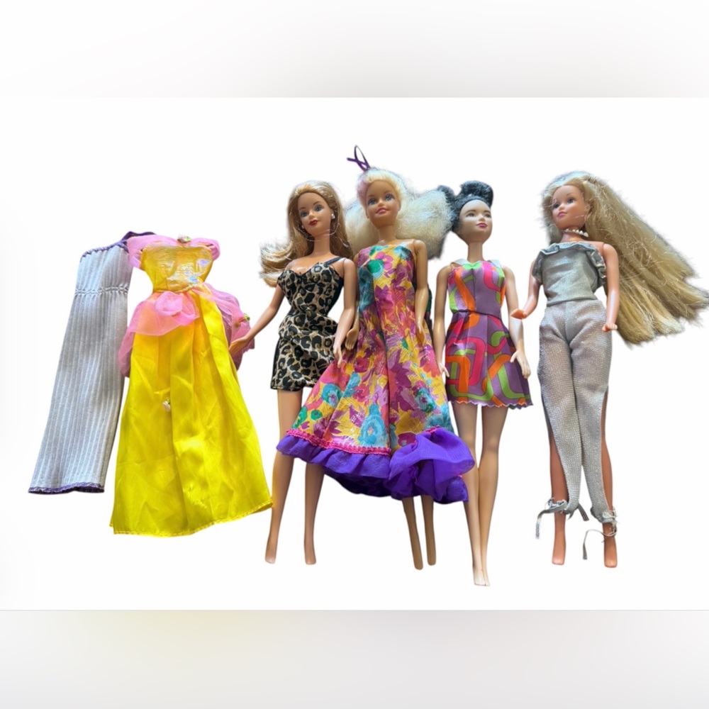 Barbie's and Simba Fashion Dolls Set.  Possibly‎ vintage